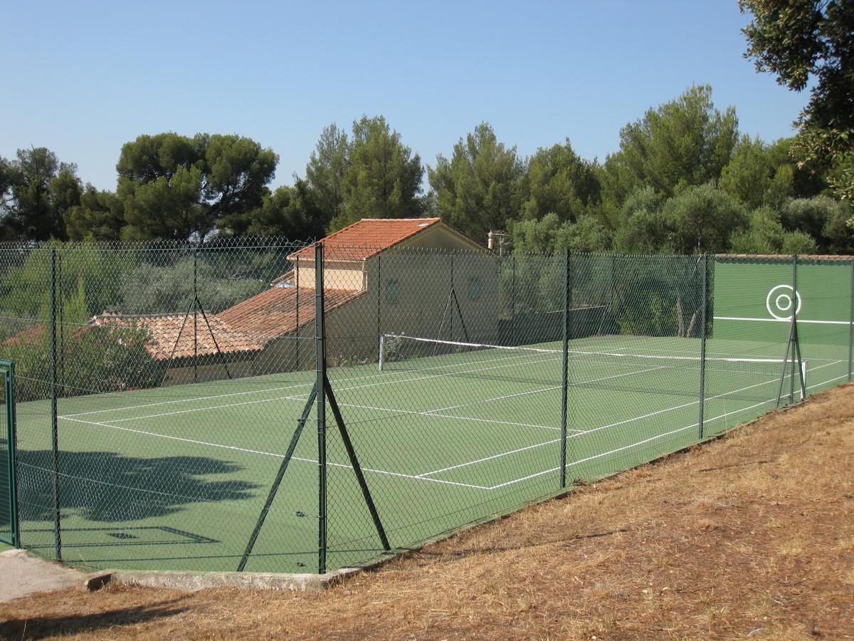 Domaine Des Gueules Cassees Hotel La Valette-du-Var Exterior photo